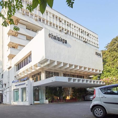 Hotel Chalukya Бангалор Экстерьер фото