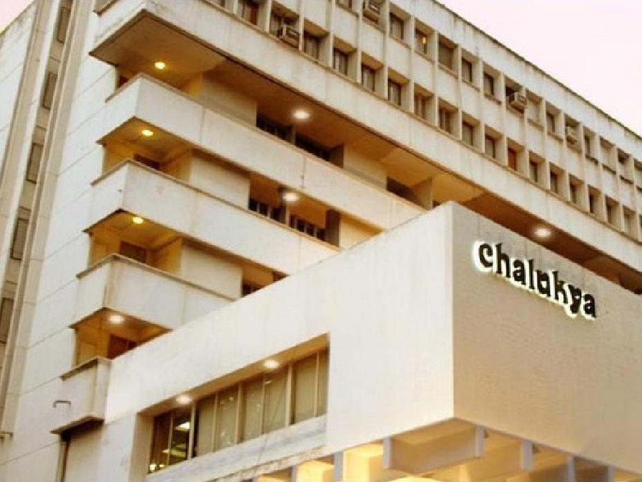 Hotel Chalukya Бангалор Экстерьер фото