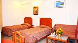 Hotel Chalukya Бангалор Экстерьер фото